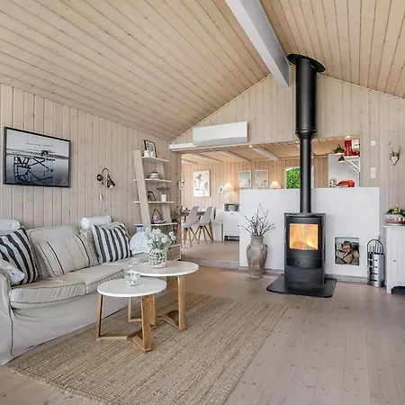 4 Person In Holiday home *
